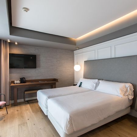 א-קורוניה Hotel Riazor מראה חיצוני תמונה