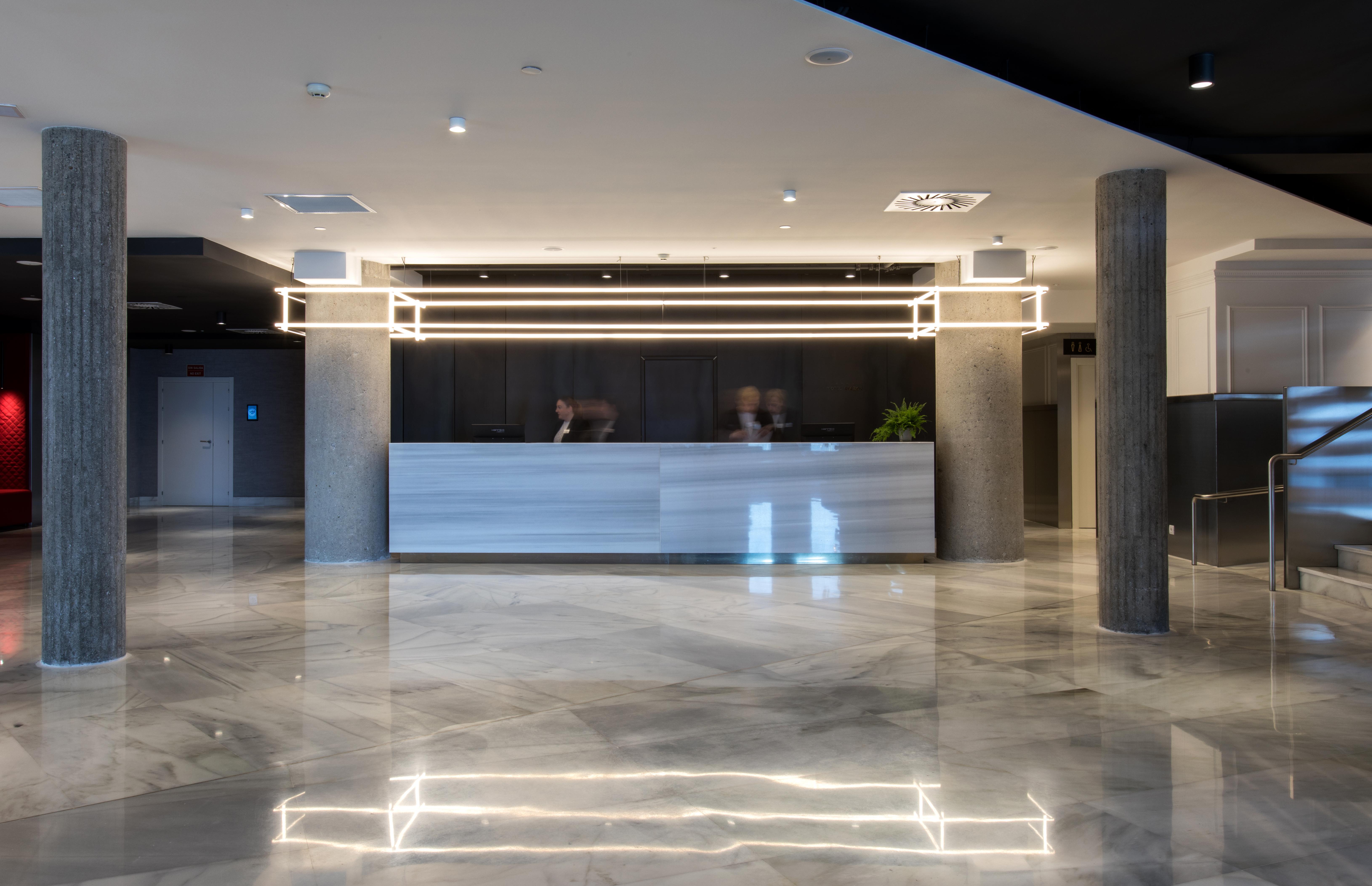 א-קורוניה Hotel Riazor מראה חיצוני תמונה