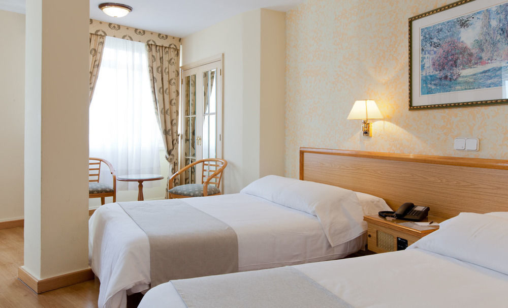 א-קורוניה Hotel Riazor מראה חיצוני תמונה