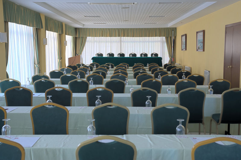 א-קורוניה Hotel Riazor מראה חיצוני תמונה