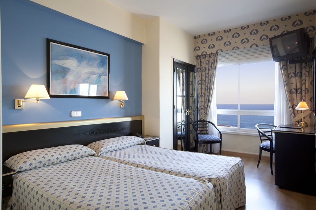 א-קורוניה Hotel Riazor מראה חיצוני תמונה