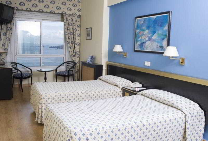 א-קורוניה Hotel Riazor מראה חיצוני תמונה
