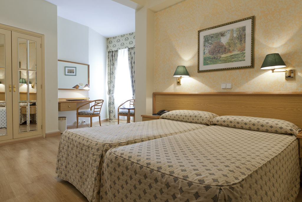 א-קורוניה Hotel Riazor מראה חיצוני תמונה